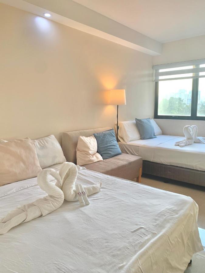The Persimmon Studios Near Ayala And Sm City Cebu Eksteriør billede