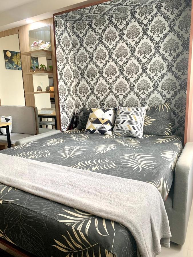 The Persimmon Studios Near Ayala And Sm City Cebu Eksteriør billede