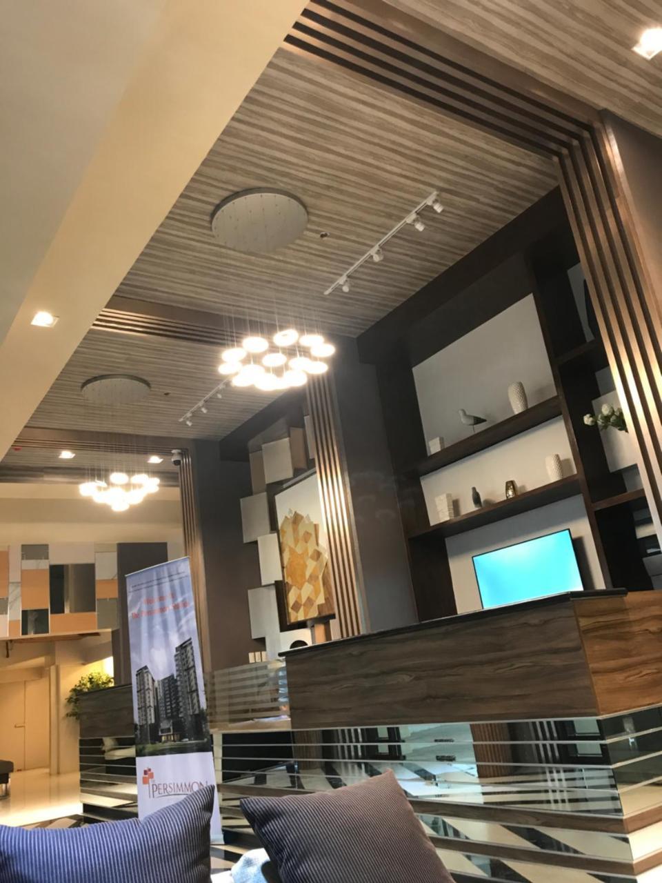 The Persimmon Studios Near Ayala And Sm City Cebu Eksteriør billede