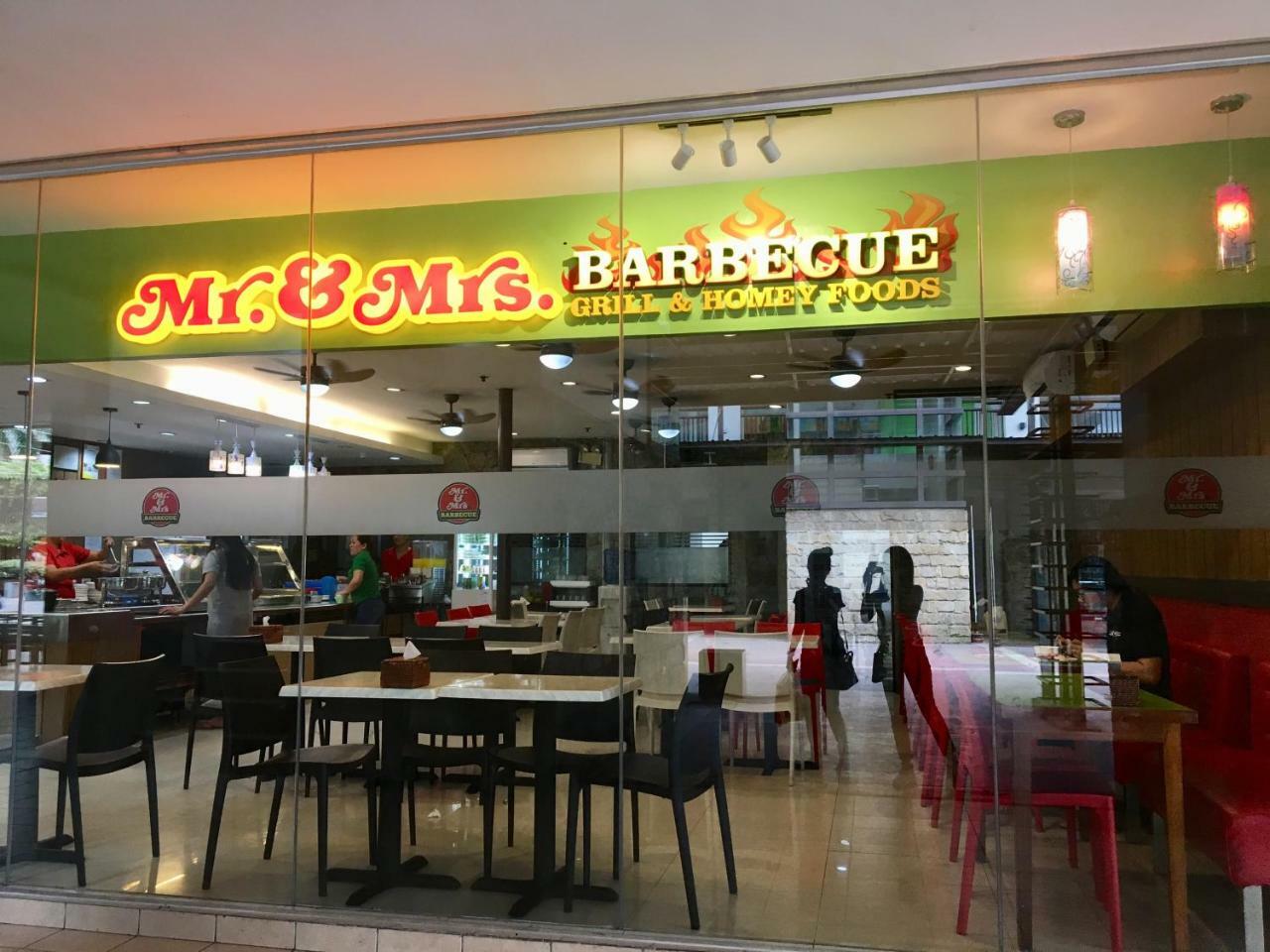 The Persimmon Studios Near Ayala And Sm City Cebu Eksteriør billede